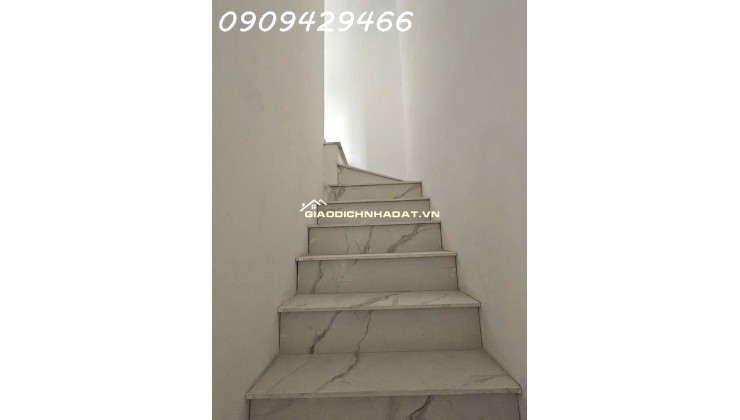 BÁN NHÀ QUẬN 7 - GẦN HUỲNH TẤN PHÁT- HẺM 4M XE HƠI ĐỖ CỬA  -   NHÀ 4 TẦNG-6 PHÒNG NGỦ -  DÒNG TIỀN 16 TRIỆU/ THÂNG.
