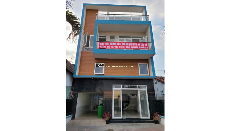Bán nhà DT 201,9m2 Đường Nam Cao có 6PN đang kinh doanh nhà trọ