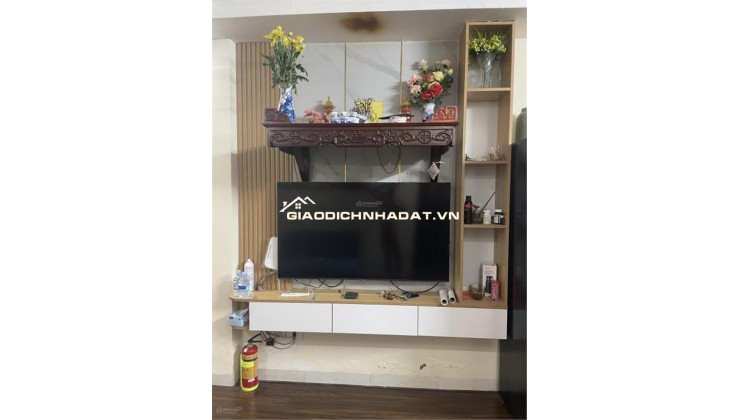 Chính chủ cho thuê nhà CCMNtầng 2/7- giá  8.8tr - 82 Yên Lãng, 61m2, 3PN2VS