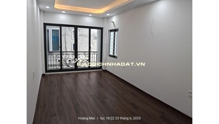 Tuyệt phẩm Tân Mai 5 tầng  36m2  - 7.68 tỷ. Sổ đỏ trao tay