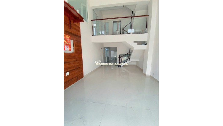 Bán nhà DT 201,9m2 Đường Nam Cao có 6PN đang kinh doanh nhà trọ