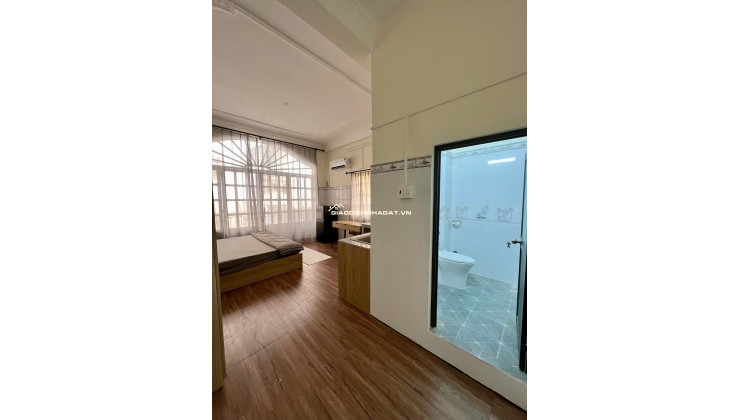 Cho thuê căn hộ full nội thất vị trí đẹp ngay Lý Chính Thắng Q3