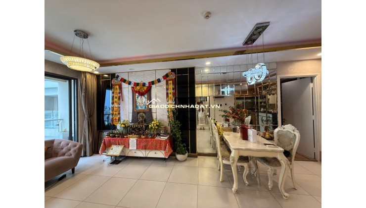 Cho thuê Căn hộ cao cấp 110m2 Chung Cư Goldview Q4 Full nội thất