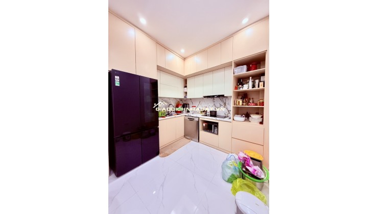  KHÂM THIÊN – NHÀ ĐẸP – CẠNH TRƯỜNG HỌC – 41M – 4 TẦNG – 8,8 TỶ 