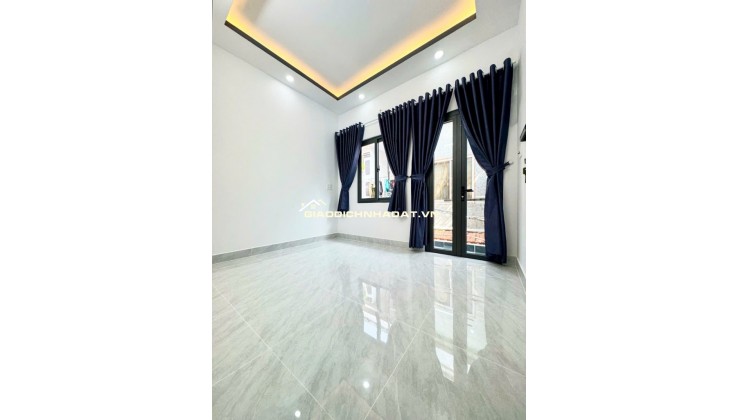NHÀ 2 TẦNG, FULL NỘI THẤT MỚI, BAN CÔNG THOÁNG - HUỲNH TẤN PHÁT - NHÀ BÈ - NHỈNH 1 TỶ