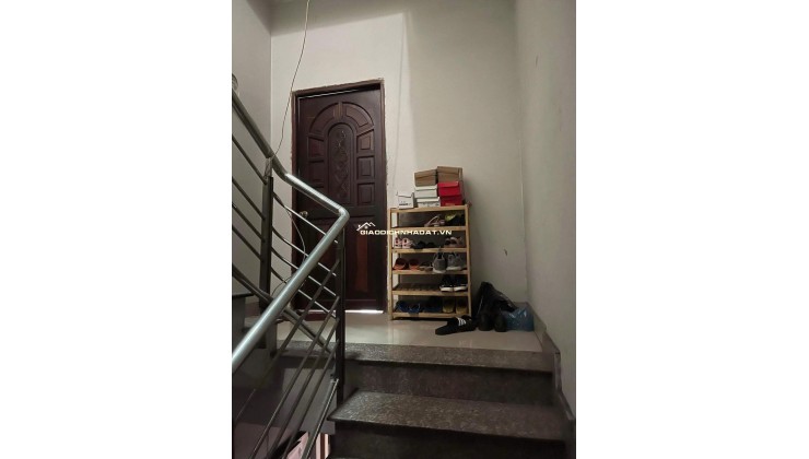 Cho thuê nhà 4 lầu mặt tiền Lũy Bán Bích P. Tân Thành Q. Tân Phú