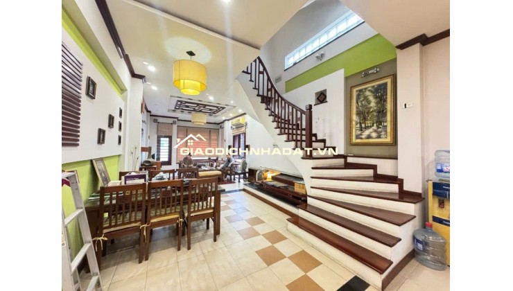 Bán nhà mặt phố Bà Triệu – 74m² x 6 tầng – lô góc – thu nhập 100tr/tháng – chỉ 68 tỷ