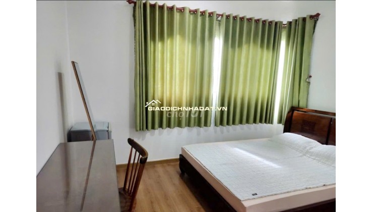 Cần bán căn hộ Ruby Celadon Block D 3PN - Tầng 11 , tặng full nội thất
