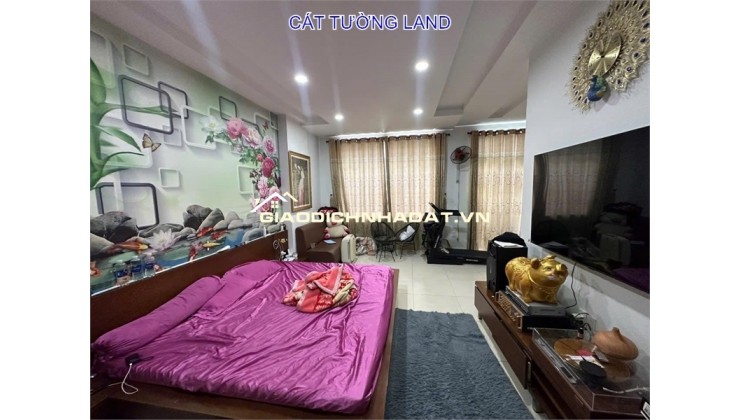 Bán Gấp! Biệt Thự ngay Chợ Tân Hương, Tân Phú – Giá Giảm 2 tỷ, cơ hội vàng cho khách mua thật sự