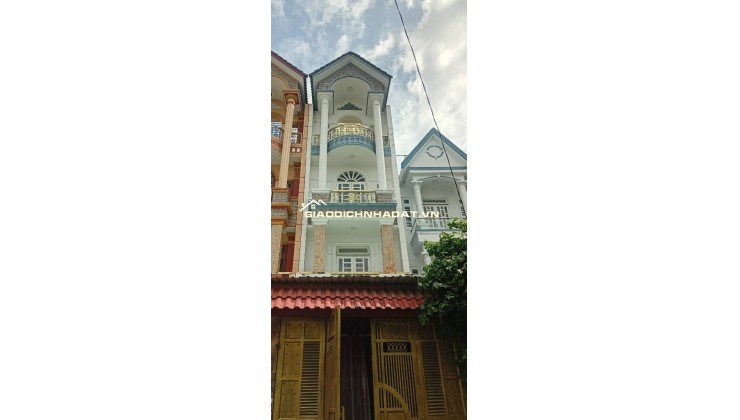 Chủ cần bán gấp nhà Lê Văn Khương  Quận 12
Giảm chào 100tr, còn 7.35 Tỷ