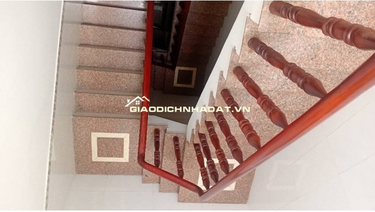 Chủ cần bán gấp nhà Lê Văn Khương  Quận 12
Giảm chào 100tr, còn 7.35 Tỷ