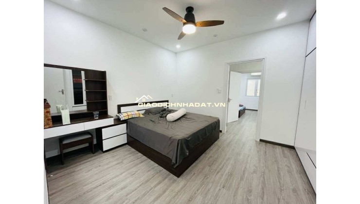 Xe hơi ngủ nhà Chu Văn An , P12 ( Nay là phường Bình Thạnh ) Q Bình Thạnh , 80,6m2 công Nhận, 88m2 thực tế (4,8x18) chỉ 11,x tỷ TL