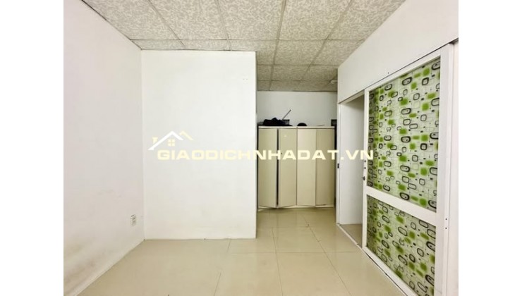 Quận 3 - Lê Văn Sỹ