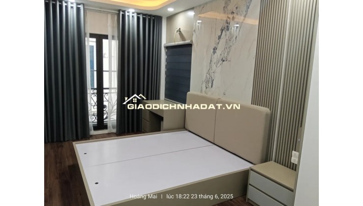 Tuyệt phẩm Tân Mai 5 tầng  36m2  - 7.68 tỷ. Sổ đỏ trao tay