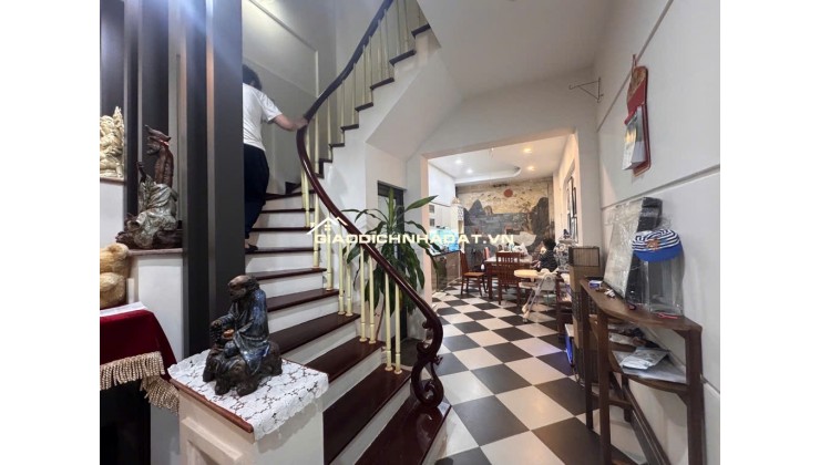 Siêu Hiếm! Nhà NGUYỄN NGỌC NẠI 50m², Phân Lô Quân Đội, Ô Tô Đỗ Cửa, 2 Thoáng, Chỉ 14 TỶ