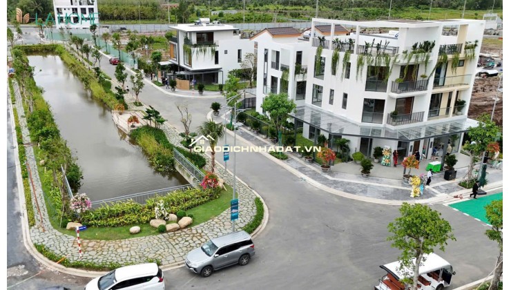 Nhà phố giáp Bình Chánh chỉ trả trước 850 triệu