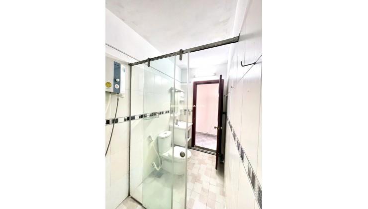 Cho thuê phòng ban công full nội thất chỉ từ 4.3tr ngay Đồng Xoài TB