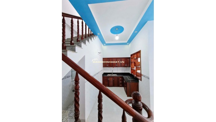 NHÀ MỚI ĐẸP - HOÀN CÔNG - NẰM KẾ ĐẠI HỌC CN