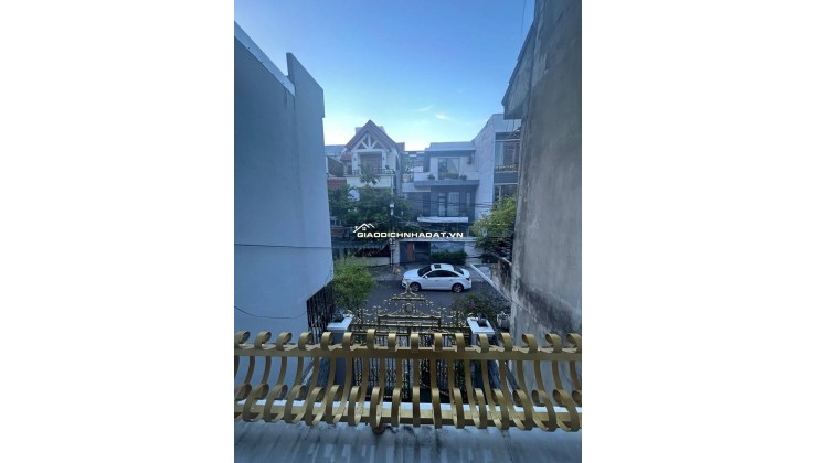 *NHÀ VIP KHU TRUNG TÂM VŨ TRỌNG PHỤNG - 7,X TỶ ĐỒNG - LH: 0917361553*