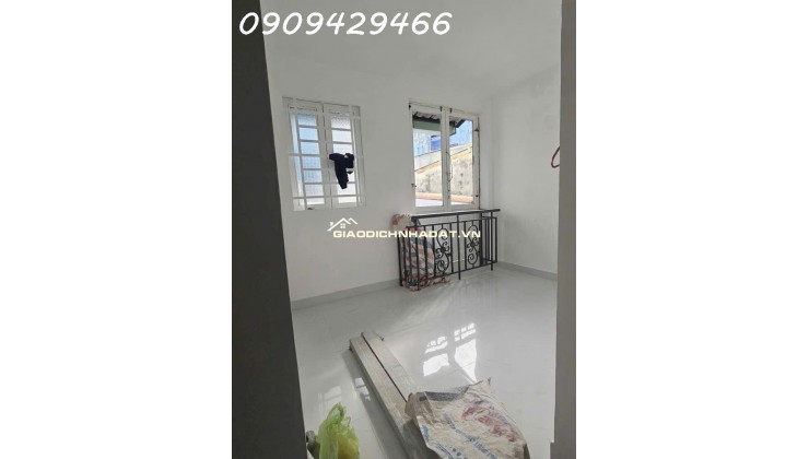 BÁN NHÀ QUẬN 7 - GẦN HUỲNH TẤN PHÁT- HẺM 4M XE HƠI ĐỖ CỬA  -   NHÀ 4 TẦNG-6 PHÒNG NGỦ -  DÒNG TIỀN 16 TRIỆU/ THÂNG.
