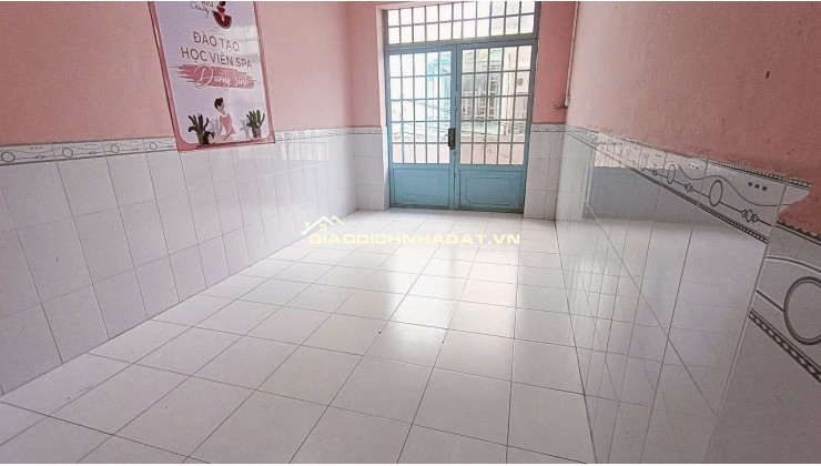 6 - Chủ gửi: Cho thuê nhà 6 triệu mặt tiền hẻm 233