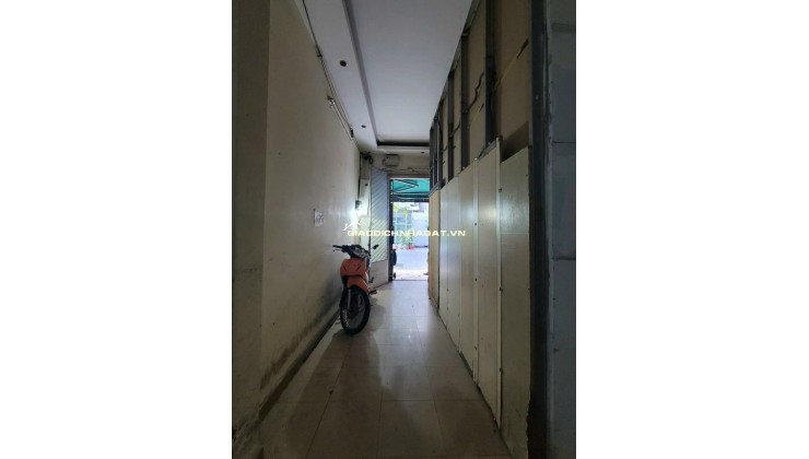 Chính Chủ Bán Mặt Tiền Trần Minh Quyền, P.11, Q.10. DT: (4.7 x 11m), Giá Chỉ 20 Tỷ. Liên Hệ: 0911.160.692