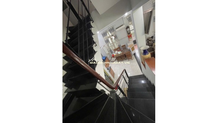 LÔ GÓC 2 MẶT XE TẢI ĐS 1 - 63m2 5 TẦNG  - CÁCH 1 CĂN RA VIEW SÔNG - NHỈNH 7 TỶ 

Mô tả: V0.7760111
LÔ GÓC 2 MẶT XE TẢI ĐS 1 - 63m2 5 TẦNG  - CÁCH
