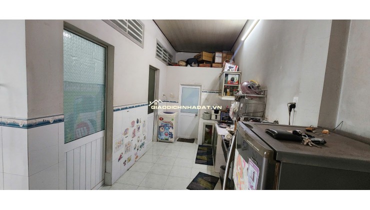 BÁN NHÀ MẶT TIỀN - GẦN TRUNG TÂM P. BÌNH THỦY - GIÁ CHỈ 2 TỶ, SỔ HỒNG RIÊNG - DỌN VÀO Ở NGAY