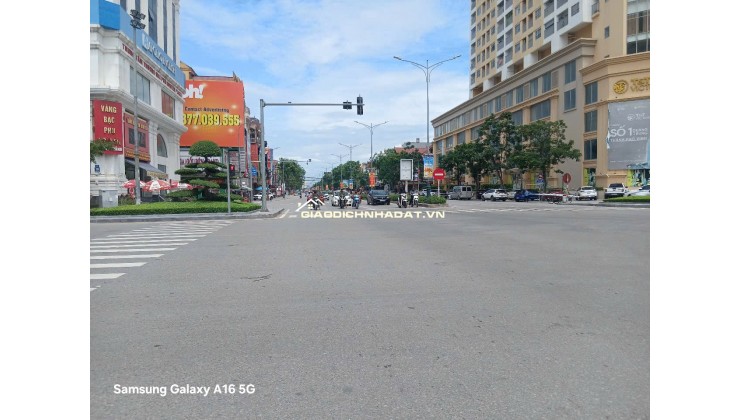 SIÊU PHẨM LÔ GÓC 3 MẶT ĐƯỜNG KINH DOANH NGAY TTTP VINH CÓ 102. LH:0362367607, 0949604798.