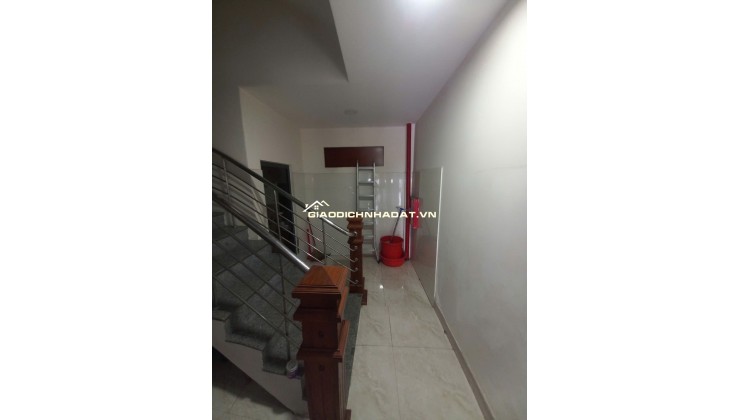 Bán gấp nhà mặt tiền Ngô Quyền 60m2, 5 tầng, mặt tiền 4m, 9.6 tỷ căn hộ
