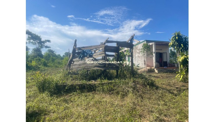 BÁN ĐẤT TẠI EA KAR DAK LAK, DT 3990M2, SHR, CHỈ 600K/M2. LH:0909149394.