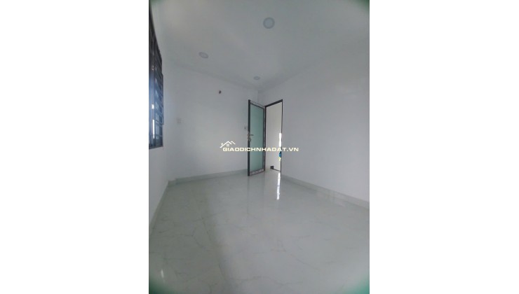 NHÀ BÁN 1 LẦU – GẦN MẶT TIỀN NGUYỄN VĂN QUÁ – CHỈ 1.4 TỶ. LH:0984295419.