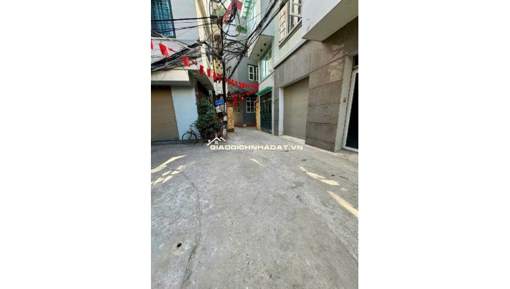 Nhà Tây Hồ, 7 tầng, thang máy xịn, MT 14m, dòng tiền 50 triệu/1 tháng!