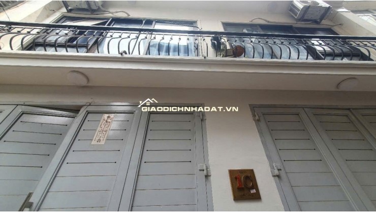 Nhà Tây Hồ Siêu phẩm 67m, 7 tầng, cầu thang máy xịn! 12 phòng khép kín! Dòng .tiền. 500tr/1 năm!