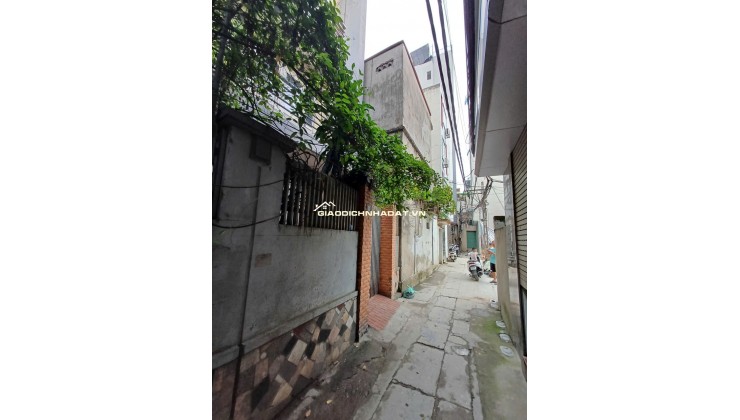 Bán nhà dân phố Triều Khúc, HN. DT 62m2, 4 tầng, giá 13.3 tỷ. LH: 0568433999