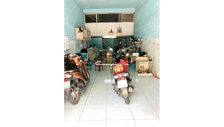 Quận 1- Mặt tiền Đinh Tiên Hoàng- 76M2- NHÀ CŨ TIỆN XÂY MỚI 5 Tầng,vỉa hè 6m: 19 Tỷ. VŨ 0933910039