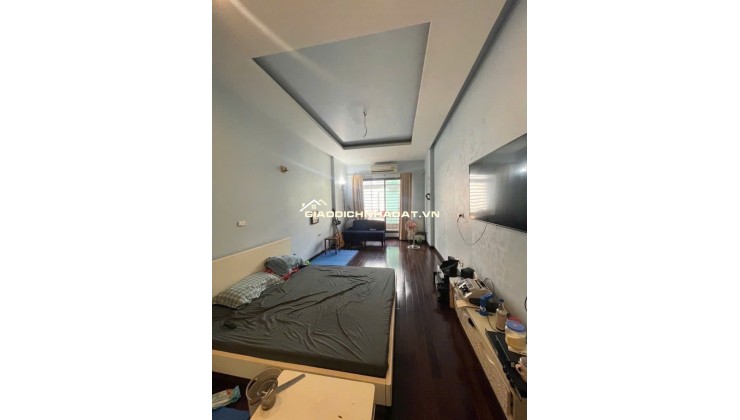 Nhà Tây Hồ 60m, 5 tầng, 2 thoáng, view Hồ Tây cực chill!