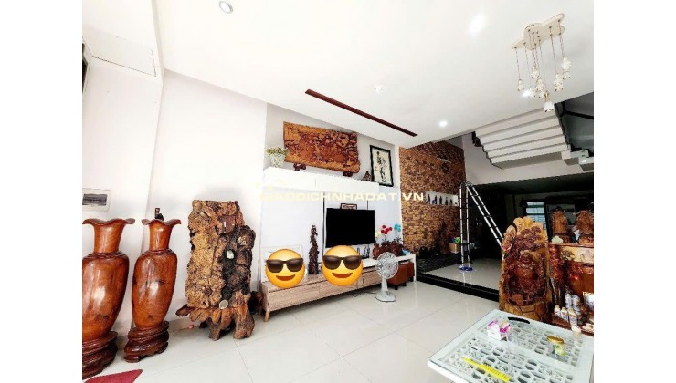 Nhà 3 Tầng - Đường Phan Đăng Lưu- 100m2 - Giá Sập Hầm - Gần Lê Thanh Nghị - Hải Châu - Đà Nẵng