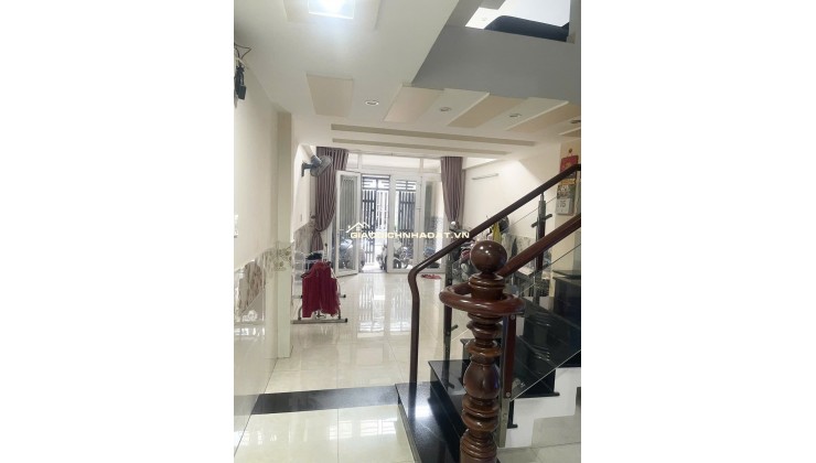 BÁN NHÀ ĐƯỜNG HXH CHÁNH HƯNG F4Q8 (70M2 X 5 TẦNG) SHR CHỈ 10 TỶ. LH:0907822504 .