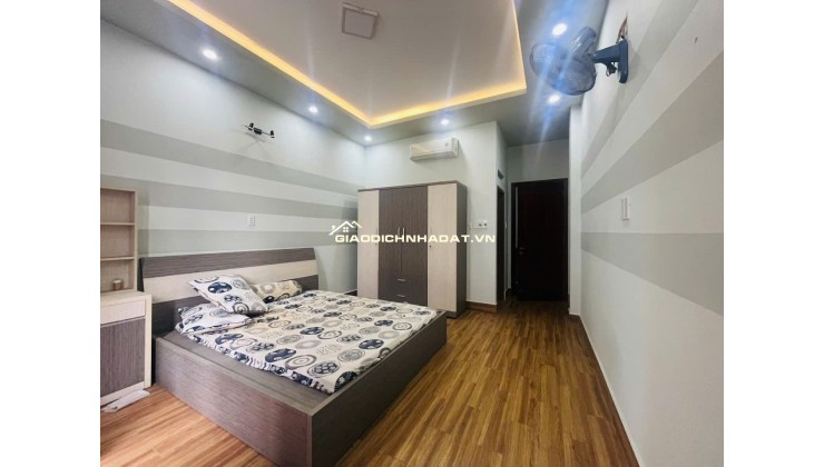 BÁN NHÀ ĐƯỜNG HXH CHÁNH HƯNG F4Q8 (70M2 X 5 TẦNG) SHR CHỈ 10 TỶ. LH:0907822504 .