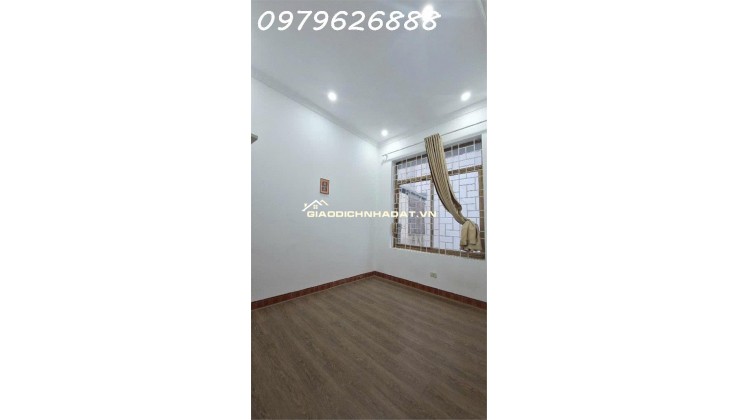 NHÀ MẶT PHỐ BÀ TRIỆU - Ô TÔ TRÁNH,  VỈA HÈ RỘNG - NỞ HẬU - LÔ GÓC - KINH DOANH ĐỈNH