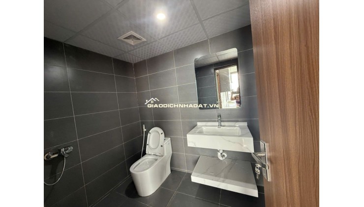 CĂN HỘ SIÊU ĐẸP TẠI PHỐ MINH KHAI 80M2 (3PN,2VS) SHCC CHỈ 6.5 TỶ. LH:0879418899