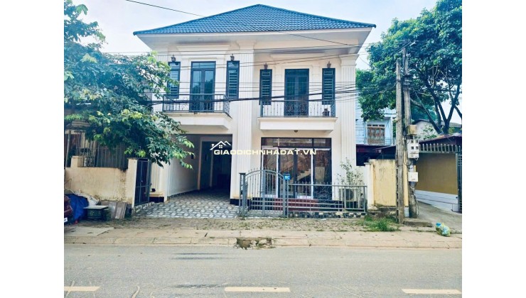 BÁN NHÀ 2 TẦNG SIÊU ĐẸP-MÁI NHẬT HIỆN ĐẠI SỐ 351A  ĐƯỜNG BẢO LƯƠNG- P.YÊN NINH -TP.YÊN BÁ I- T. YÊN BÁI