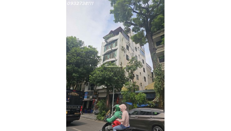 Bán nhà ngõ Phùng Hưng, Hoàn Kiếm, 102m2, 3 tầng, 3PN, Sổ đỏ, giá 92 tỷ. LH: 0932738111