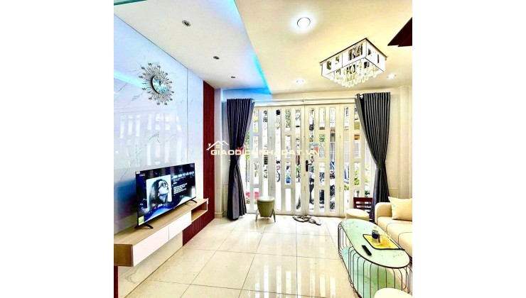 22 Triệu: thuê nguyên căn Quận 1 Nguyễn Trung Ngạn cầu Ba Son- 3 tầng 3 phòng ngủ 3wc Full nội thất