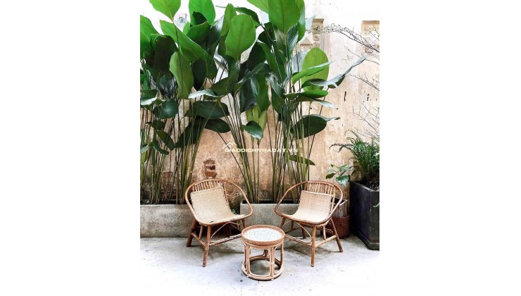 28 Triệu: thuê nguyên căn Quận 1- ĐIỆN BIÊN PHỦ CMT8- cao 5 tầng thông suốt có Lửng. VŨ 0933910039