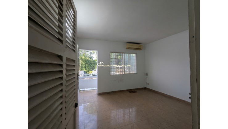 Hiếm! Cần Cho Thuê Căn Hộ Trung tâm Quận 3, Tp. Hồ Chí Minh - 70m² 2PN chỉ 12tr/tháng