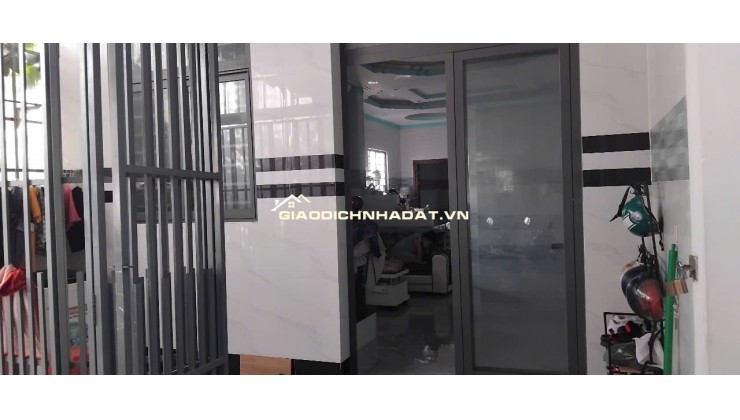 BÁN NHÀ ĐẤT TẠI PHƯỜNG THANH ĐỨC TỈNH VĨNH LONG. 5X15. GIÁ 1.150.000.000. LH:0972722110.