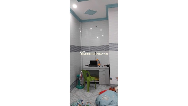 BÁN NHÀ ĐẤT TẠI PHƯỜNG THANH ĐỨC TỈNH VĨNH LONG. 5X15. GIÁ 1.150.000.000. LH:0972722110.