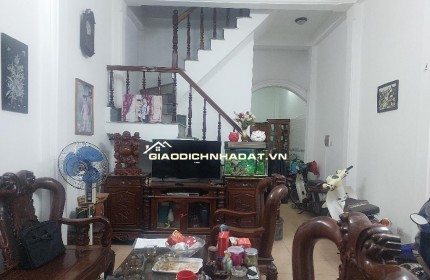 Bán nhà Xuân Thủy - lô góc - gần ô tô - MT4,1 m, 5 tầng